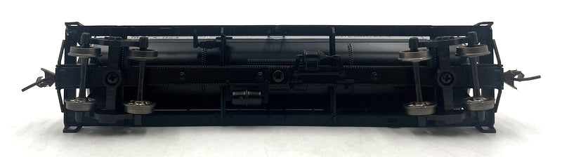 Athearn 73680 (1/87) Scale  - Triple Dome Tank Car 924 Barrett Company