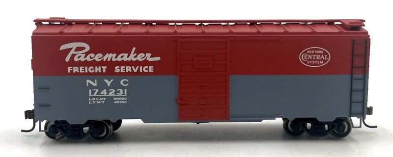 Athearn 73458 (1/87) Scale  - '40 Superior Door Box Car 174231 New York Central