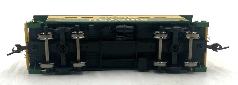 Athearn 74332 (1/87) Scale  - 4 Window Caboose #94037 Reading Company