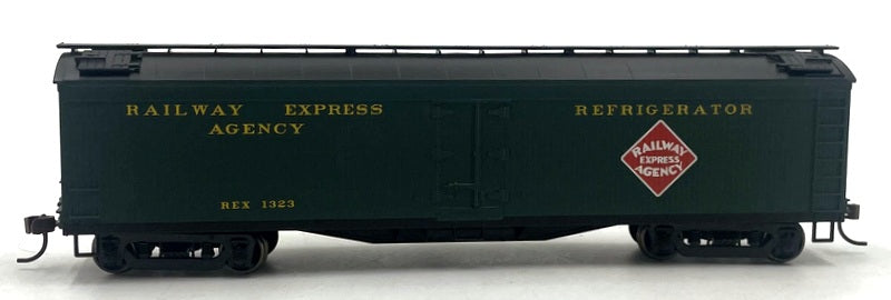 Athearn 92562 (1/87) Scale - '50 Express Reefer 1323 Railway Express Agency