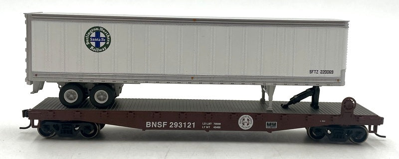 Athearn HO (1/87) Scale 92096 - BNSF '50 Flat with 45' Trailer - BN Railway