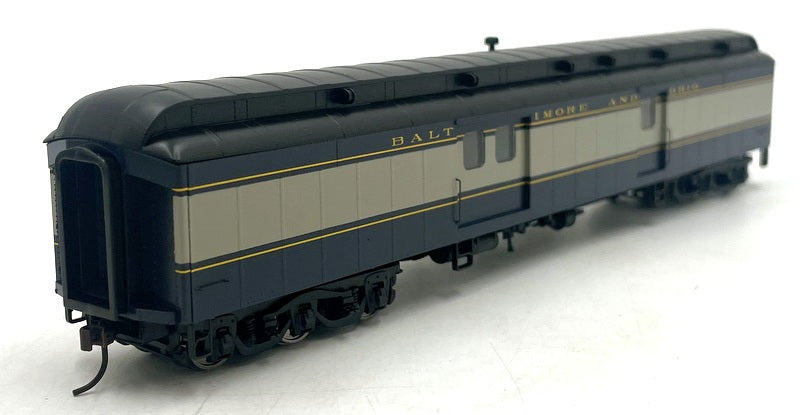 Walthers HO (1/87) 932-10510 ACF '70 Heavyweight Baggage Car B&O