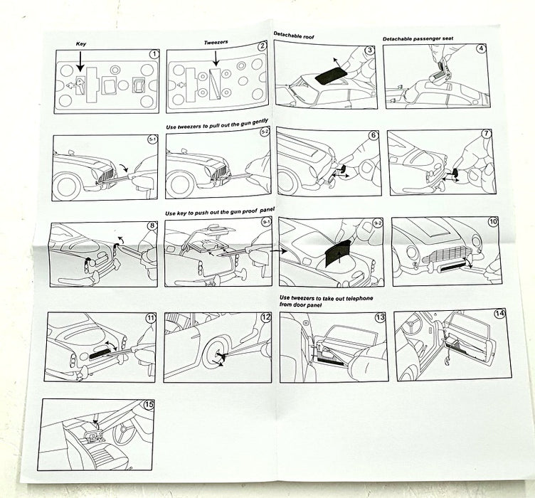 Autoart 1/18 Scale 70296 - Aston Martin DB5 Goldfinger (w/weapons) - Silver