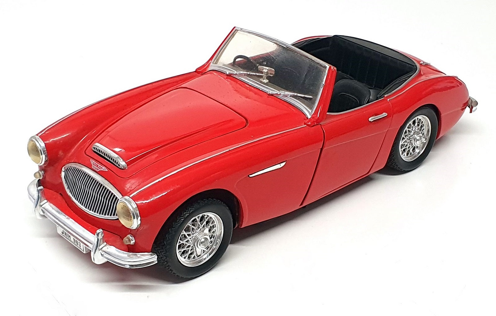 Ertl 1/18 Scale Diecast 7460 - 1961 Austin Healey 3000 Mk2 In Red