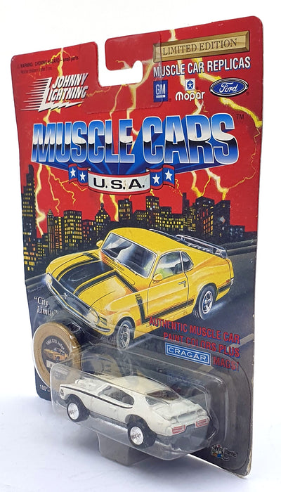 Johnny Lightning 1/64 Scale 200-170 - Muscle Cars 1969 Pontiac GTO Judge - White