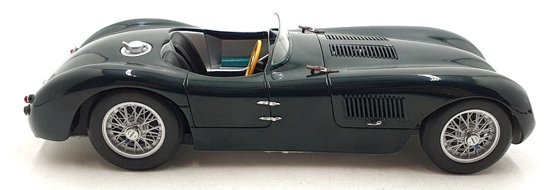 Autoart 1/18 Scale Diecast DC15824C - 1951 Jaguar 120 C-Type - Green