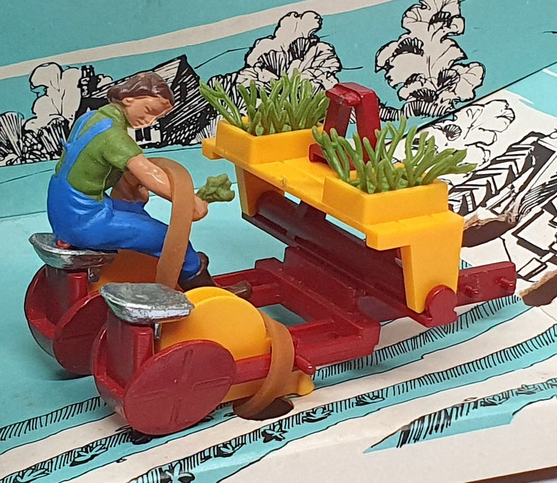 Britains 1/32 Scale 9552 - Farm Implement Transplanter