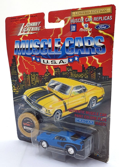 Johnny Lightning 1/64 Scale 200-170 - Muscle Cars 1971 Plymouth Hemi Cuda - Blue