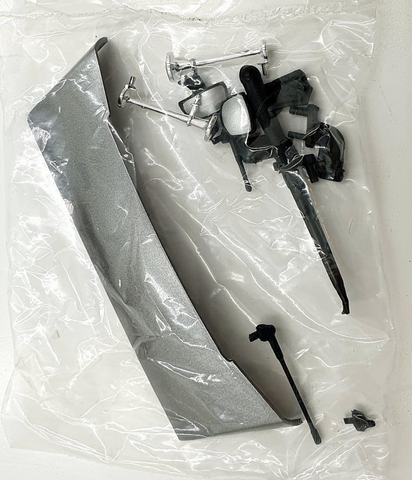 Solido 1/24 Scale S2400202 2019 Mercedes Actros Grand Prix Edition Truck Silver