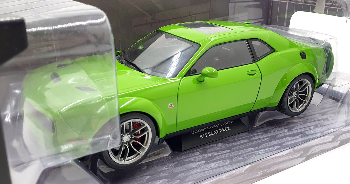 Solido 1/18 Scale Diecast S1805704 - 2020 Dodge Challenger Scat Pack - Green