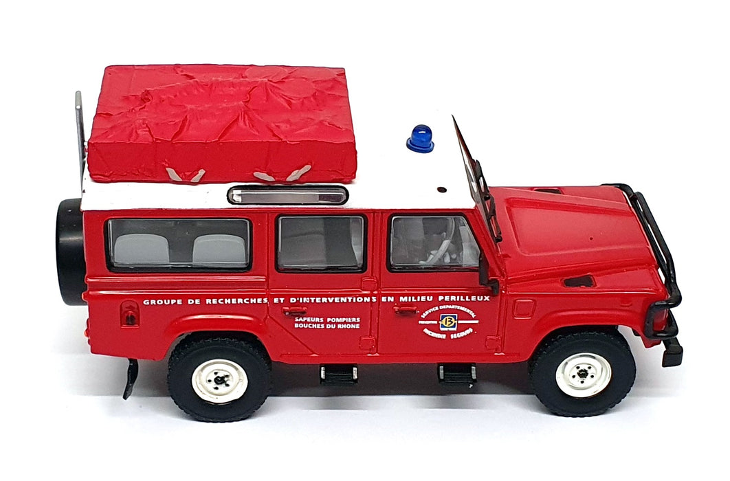 Corgi 1/43 Scale EX07717 - Land Rover Defender Sapeurs Pompiers - Red