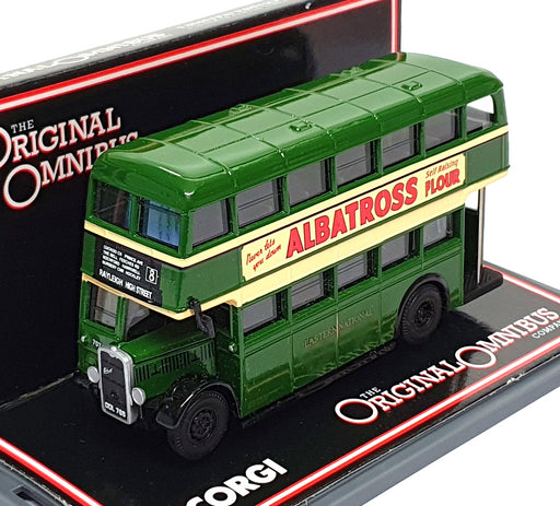 Corgi 1/76 Scale 43902 - Bristol K Utility Bus Southern Vectis Rt. 8 - Green