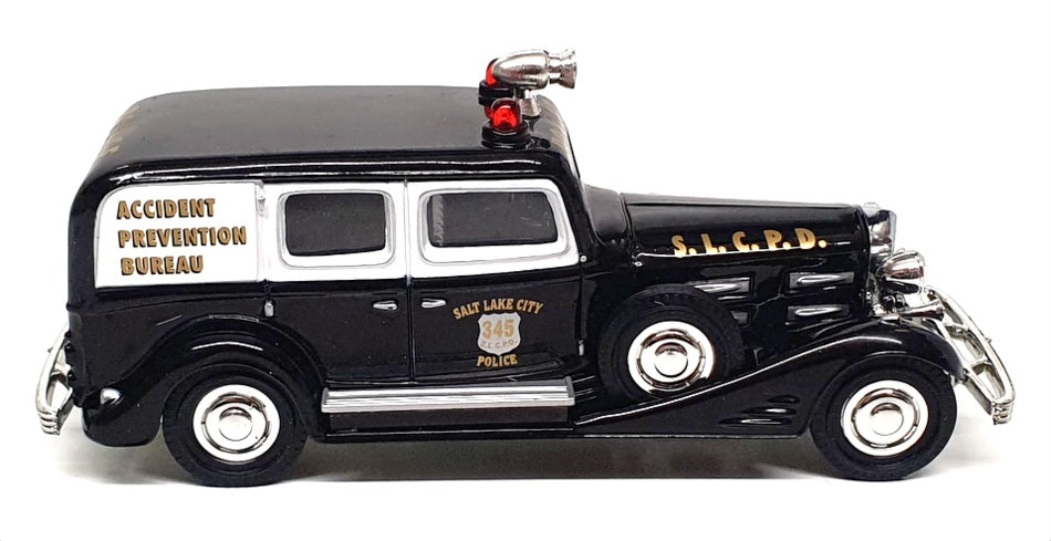 Matchbox DYM38021 - 1933 Cadillac Salt Lake City Police Dept. - Black/White