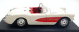 Burago 1/24 Scale Diecast 1524 - 1957 Chevrolet Corvette - White