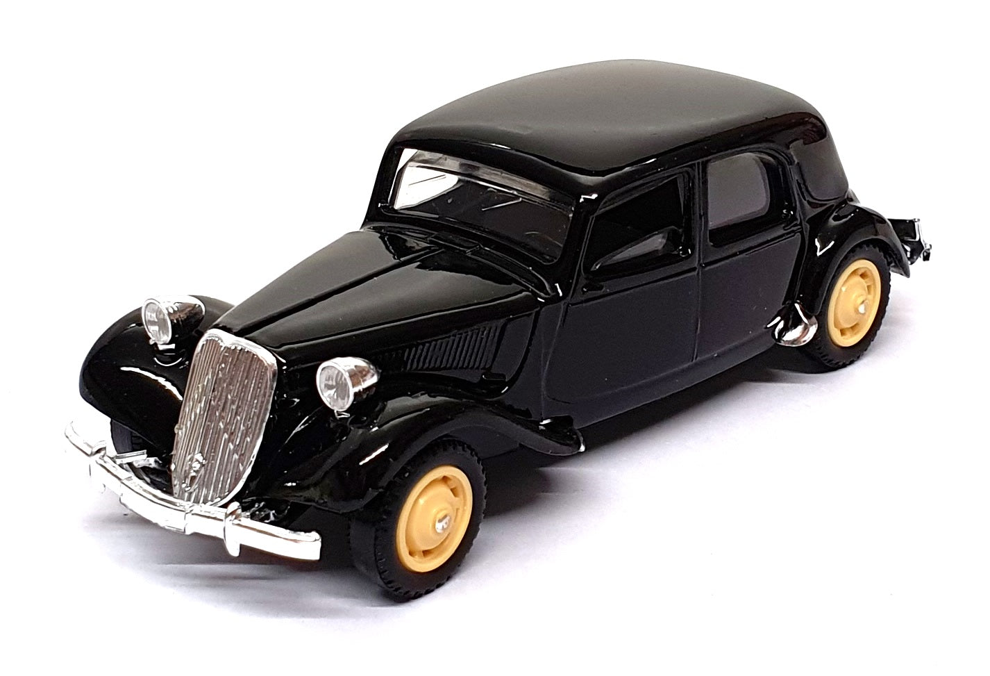 A Century Of Cars 1/43 Scale CC156B - Citroen 15 Six - Black