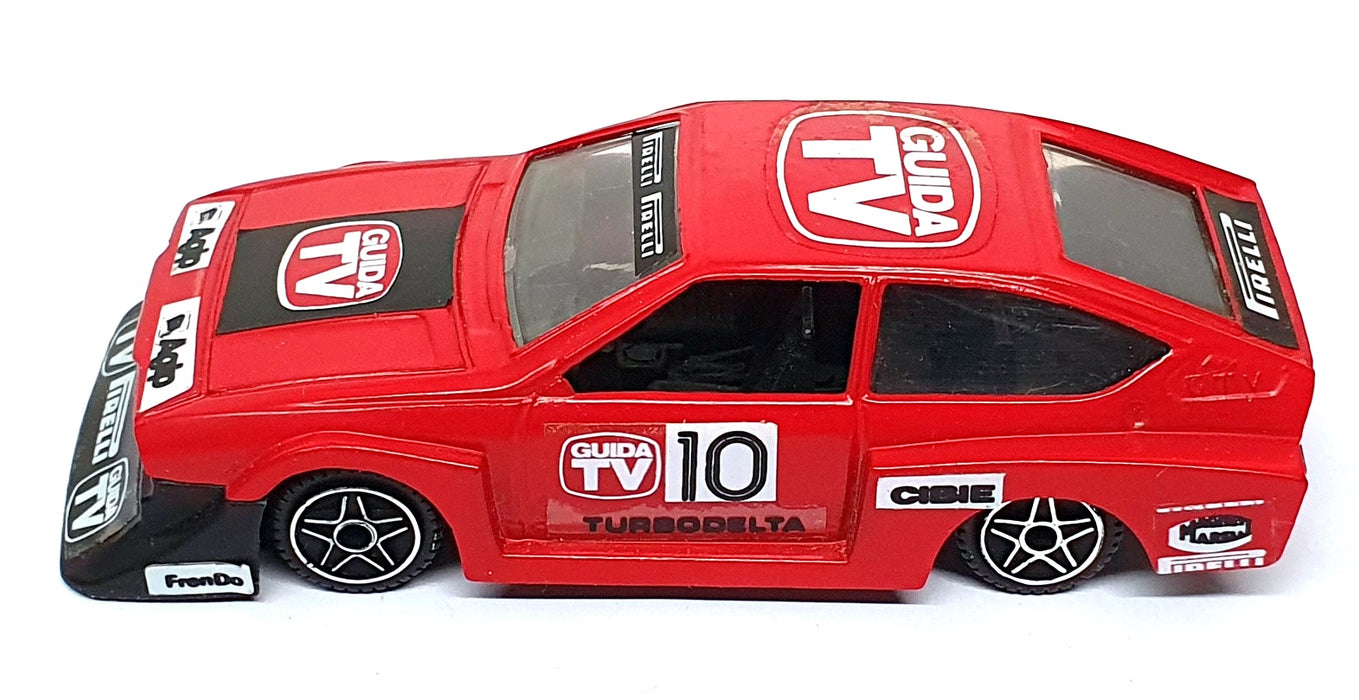 Polistil 1/40 Scale E2004 - Alfa Romeo Alfetta GTV 2000 Turbo Delta #10 - Red