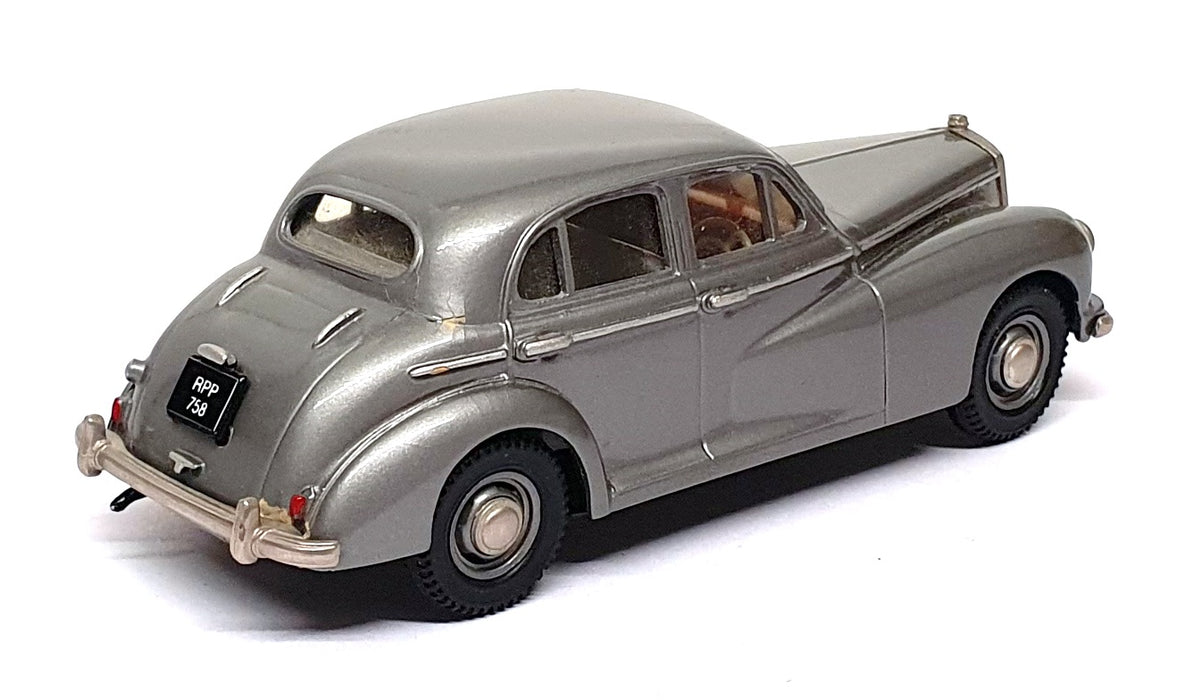 Pathfinder Models 1/43 Scale PFM7 - 1953 Wolseley 6/80 1 Of 600 Met. Silver