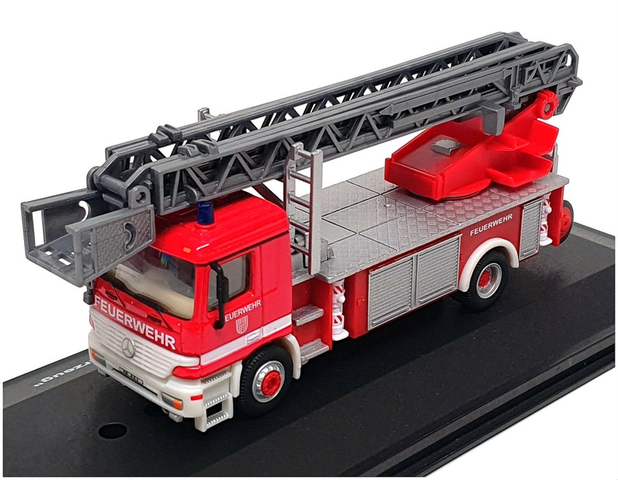 Schuco Junior Line 1/72 Scale 6503 - Mercedes Benz Actros Feuerwehr Fire Engine