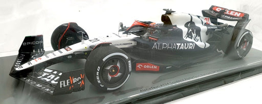 Spark 1/18 Scale 18S886 Alpha Tauri AT04 F1 Scuderia Bahrain 2023 N. De Vries 21