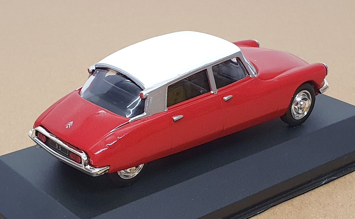 Atlas Editions 1/43 Scale 2 891 005 - 1963 Citroen DS - Red/White