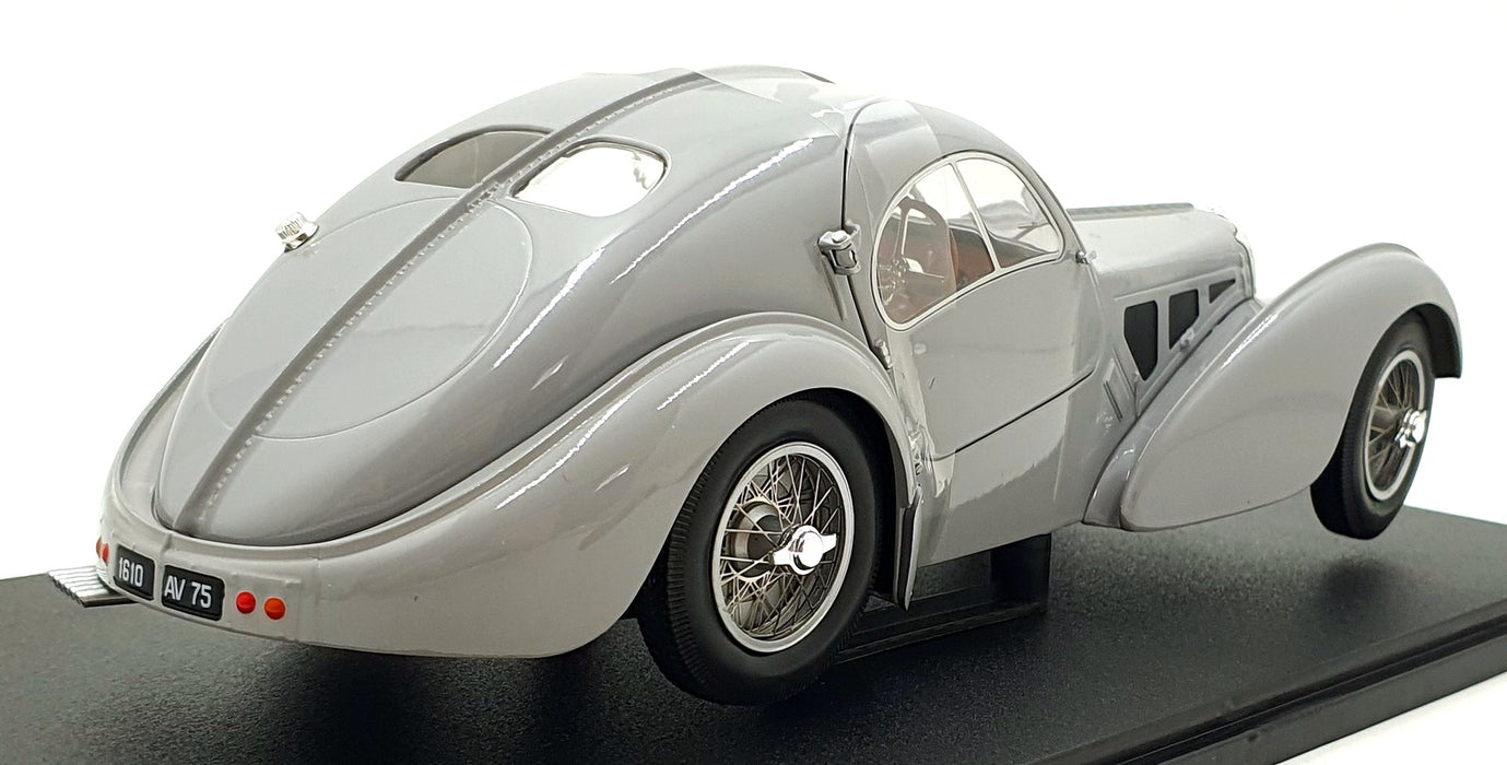 Solido 1/18 Scale Diecast S1802106 - 1937 Bugatti Type 57 SC Atlantic Mat Silver