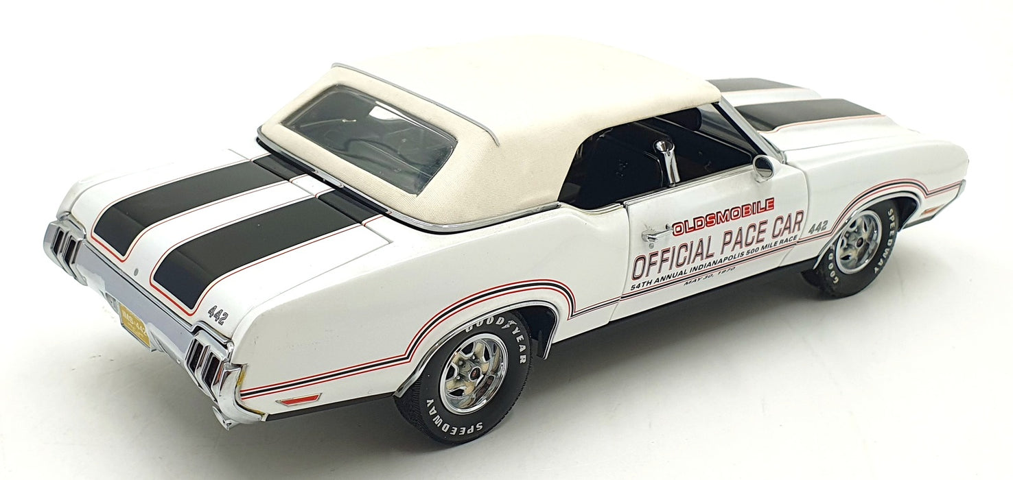 Exact Detail 1/18 Scale WCC301 - 1970 Oldsmobile 442 Indy Pace Car