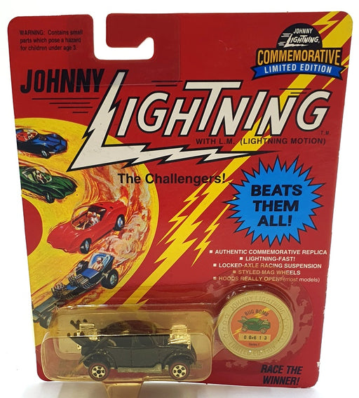Johnny Lightning 1/64 Scale 100-160 - The Challengers VW Bug Bomb - Black