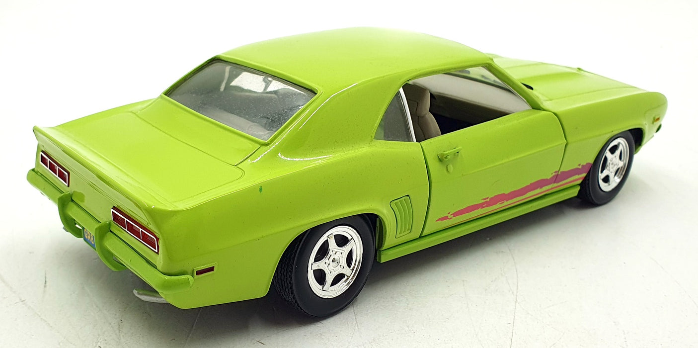 Ertl 1/18 Scale Diecast 171225D - 1969 Chevrolet Camaro - Green