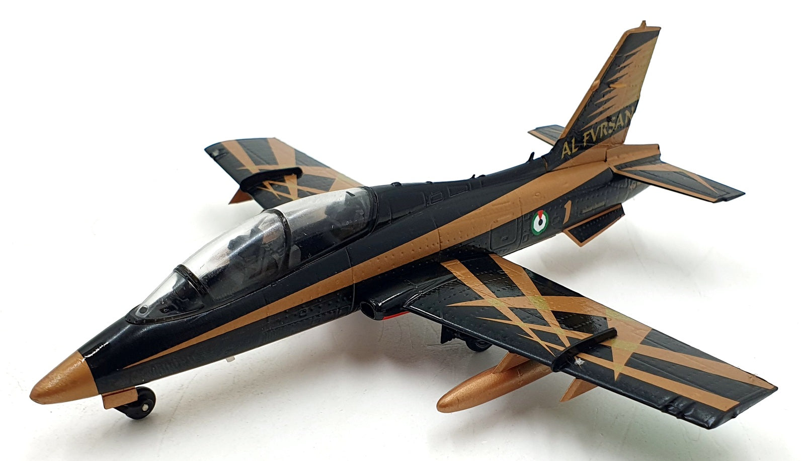 Air Force 1 Models 1/72 Scale AF1-0122 - Aermacchi MB339 Trainer Aircraft