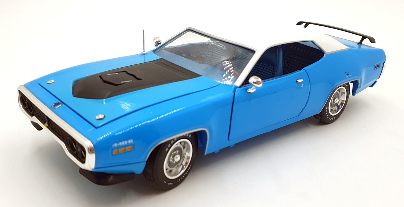 Auto World 1/18 Scale Diecast AMM1012/06 - 1971 Plymouth Roadrunner Blue/White