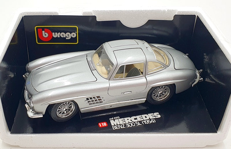 Burago 1/18 Scale Diecast 3013 - 1954 Mercedes Benz 300 SL - Silver/Cream Int