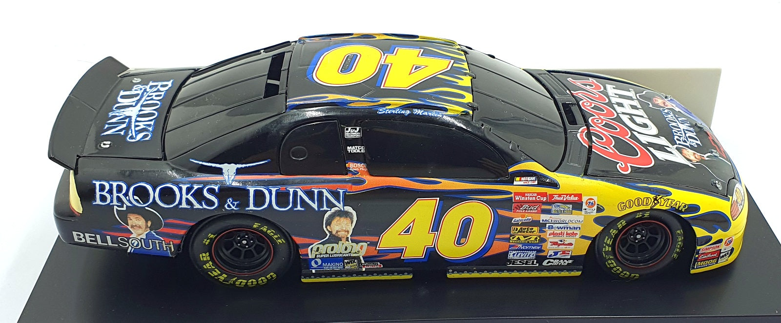 Action 1/24 Scale W249916029-1 1999 Chevrolet NASCAR #40 Coors Light - Marlin