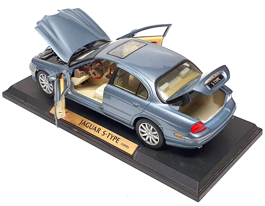 Maisto 1/18 Scale Diecast 251025F Jaguar S-Type Blue
