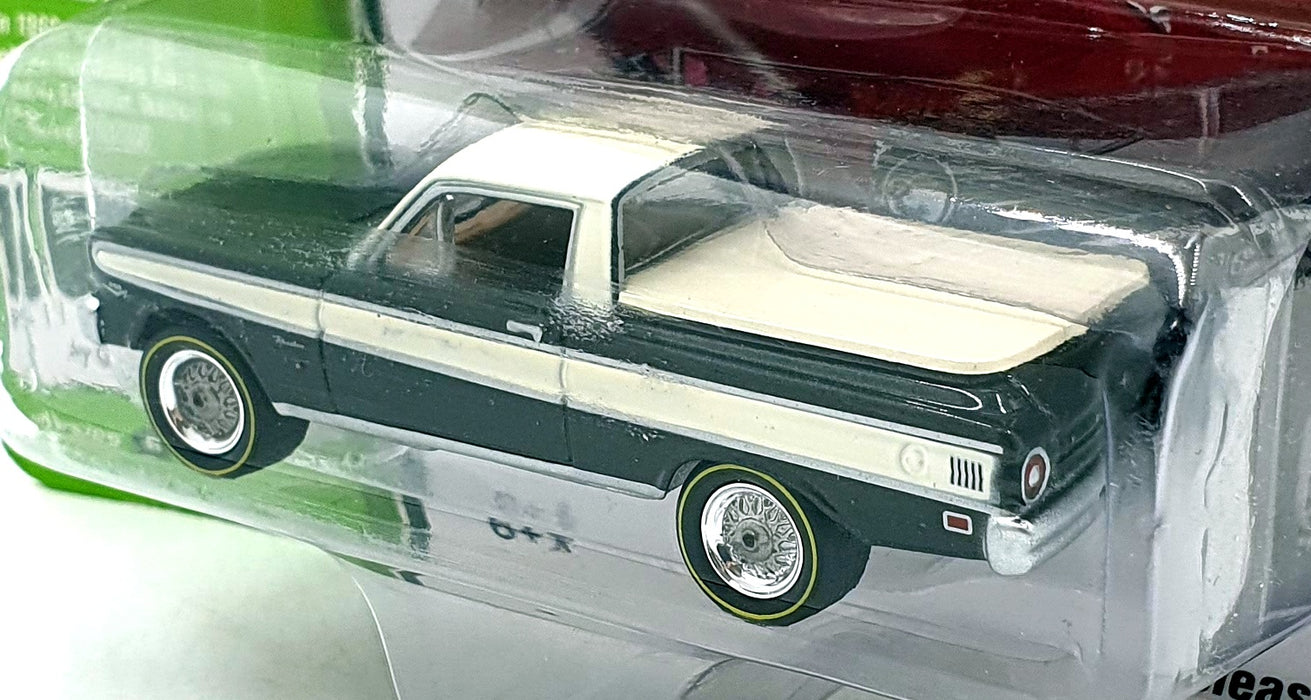 Johnny Lightning 1/64 Scale JLCG019 - 1965 Ford Ranchero - Ivy Green