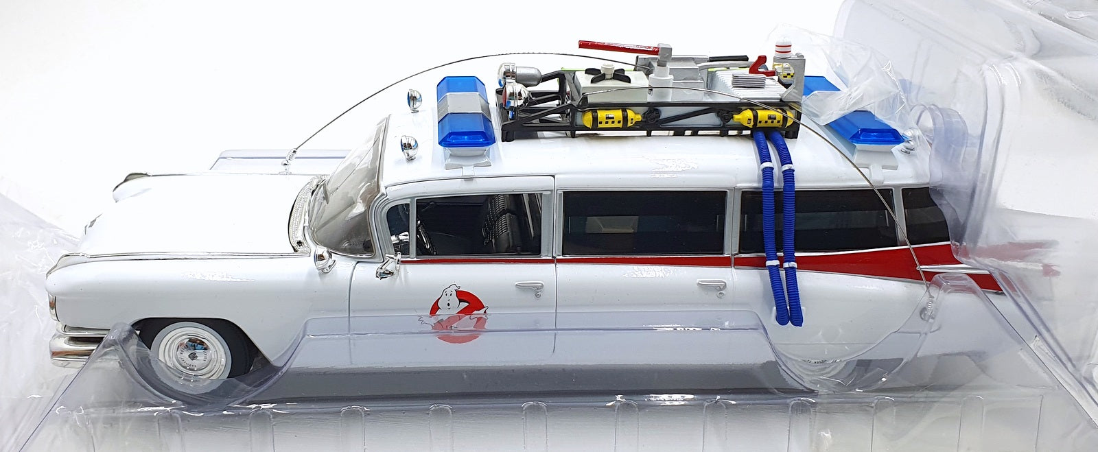 Auto World 1/18 Scale AWSS118/06 1959 Cadillac ECTO-1 Ghostbusters + Slimer