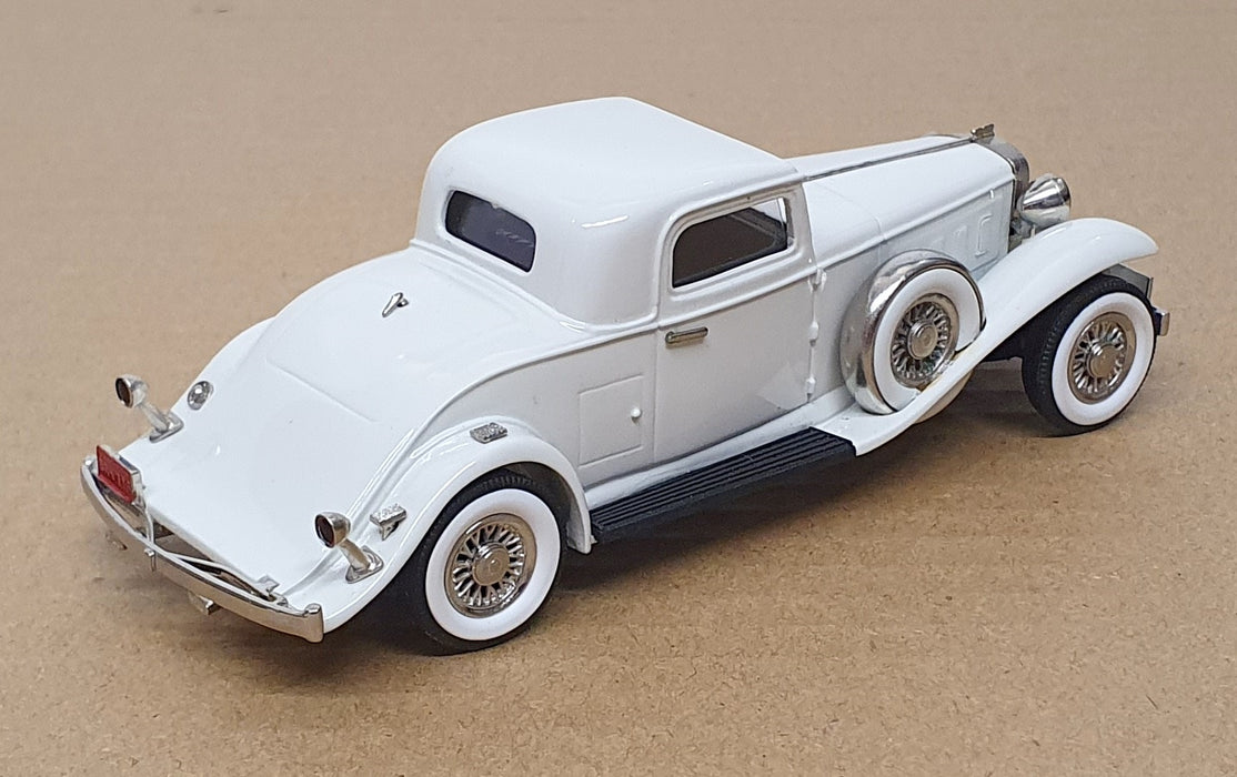 Brooklin Models 1/43 Scale BRK116 - 1931 Marmon Sixteen 2P. Coupe - Pale Cream
