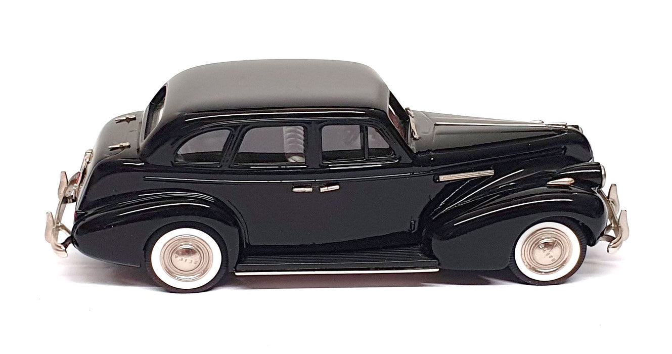 Brooklin 1/43 Scale BC007 - 1939 Buick Century 4Dr. Sedan M-61 - Black