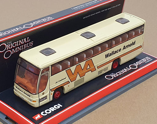 Corgi 1/76 Scale 43801 - Plaxton Excalibur Wallace Arnold Team Coach