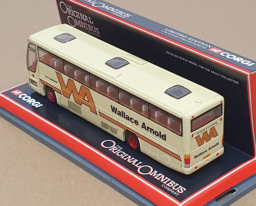 Corgi 1/76 Scale 43801 - Plaxton Excalibur Wallace Arnold Team Coach