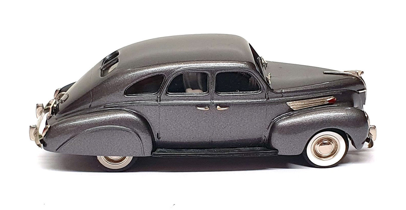 Brooklin Models 1/43 Scale BRK106 - 1938 Lincoln Zephyr - Met. Grey 