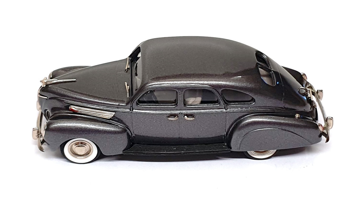 Brooklin Models 1/43 Scale BRK106 - 1938 Lincoln Zephyr - Met. Grey 