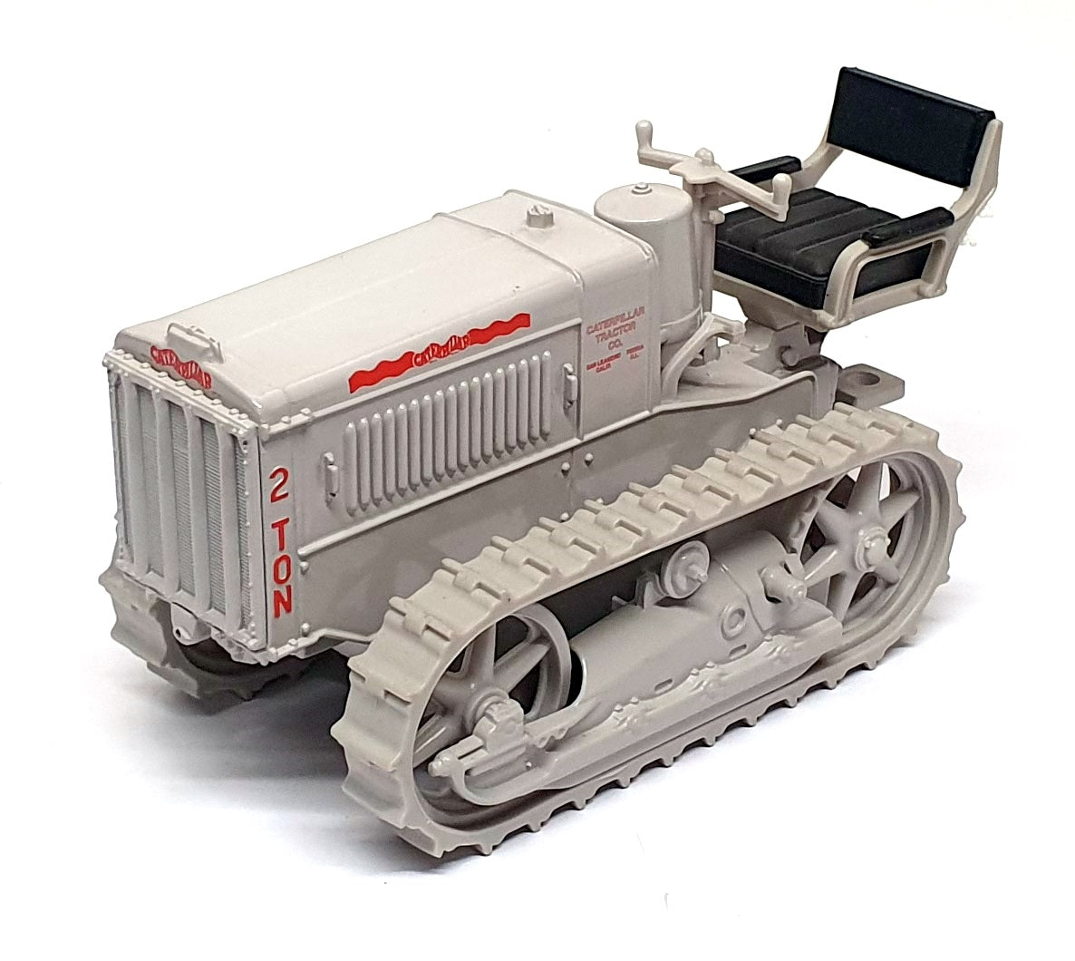 Norscot 1/16 Scale Diecast 55003 - Cat 2 Ton Tractor - Grey