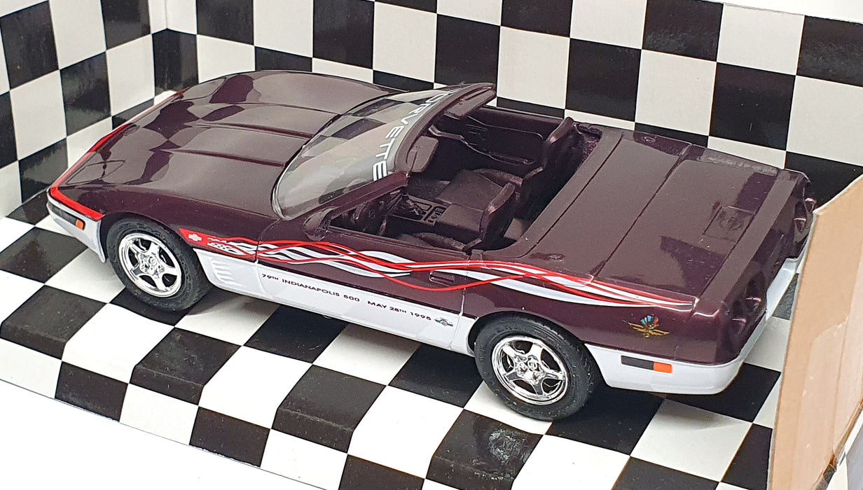 Ertl AMT 1/25 Scale 6975 - Chevrolet Corvette 79th Indianapolis 500 May 28 1995