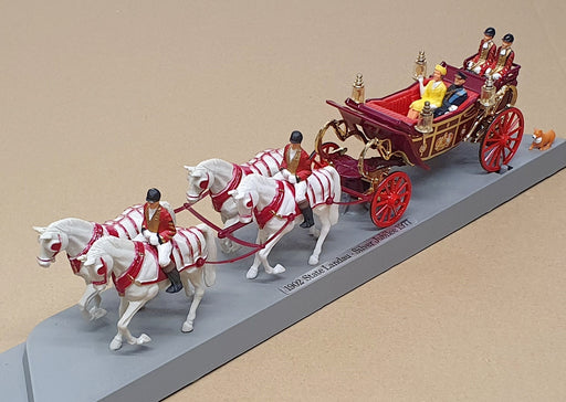 Corgi 35cm Long Model No. 41 - 1902 State Landau Queen's Silver Jubilee '77