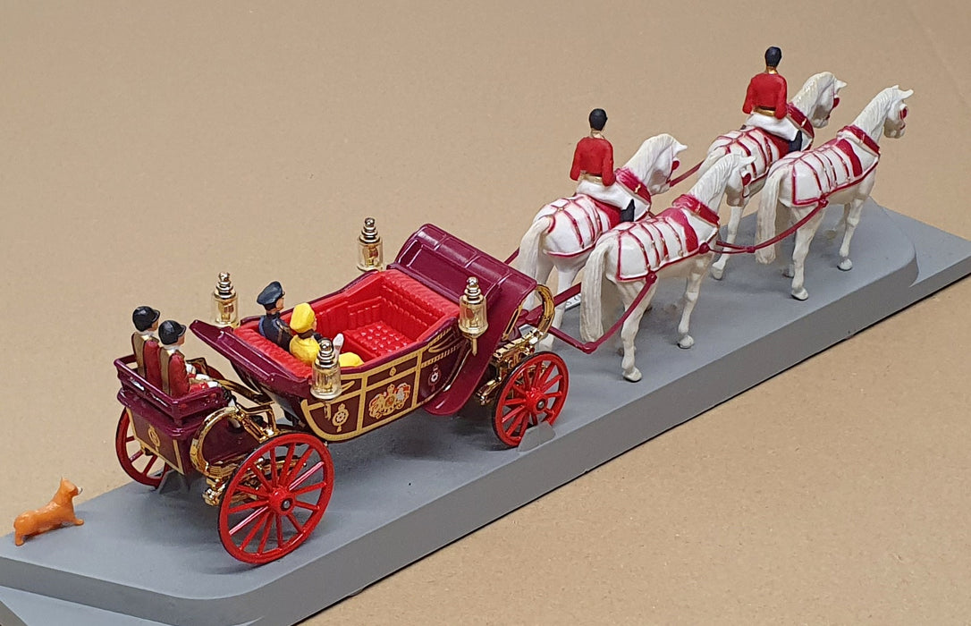 Corgi 35cm Long Model No. 41 - 1902 State Landau Queen's Silver Jubilee '77