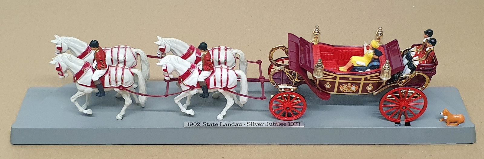 Corgi 35cm Long Model No. 41 - 1902 State Landau Queen's Silver Jubilee '77