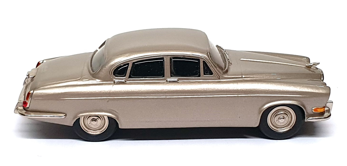 Gems & Cobwebs 1/43 Scale GC10 - 1961-66 Jaguar Mk10 - Met. Lt. Gold