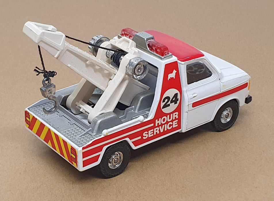 Corgi Appx 12cm Long Original Diecast 1140 - Ford Transit Wrecker - Red/White
