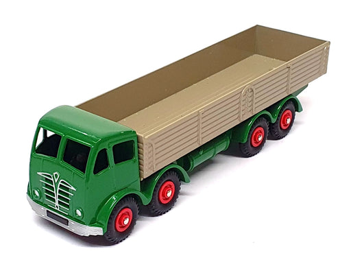 Atlas Editions Dinky Toys 901 - Foden Diesel 8-Wheel Wagon - Green/Grey