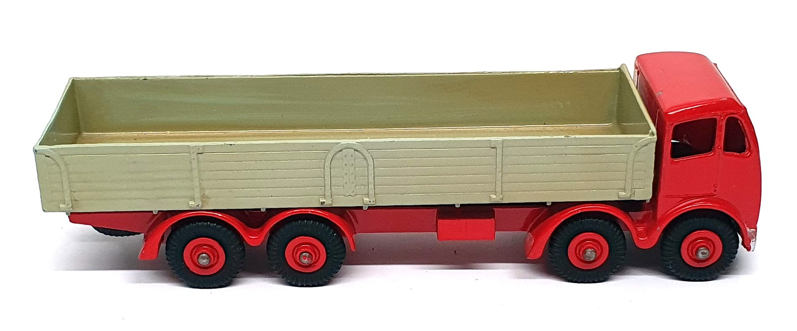 Dinky Toys 901 - Foden Diesel 8-Wheel Wagon - Red/Fawn